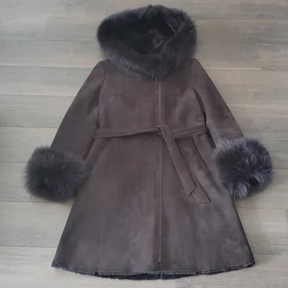 π 4X HOST PICK π π₯NEW π₯ Genuine Shearling Coat with Hood - Picture 13 of 16
